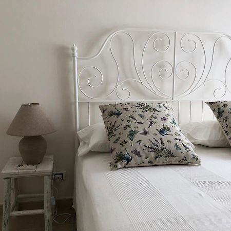 A Casa Di Tati Bed & Breakfast Civitanova Marche Bagian luar foto