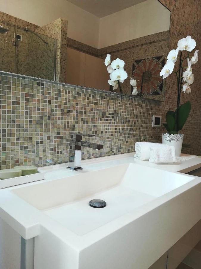 A Casa Di Tati Bed & Breakfast Civitanova Marche Bagian luar foto
